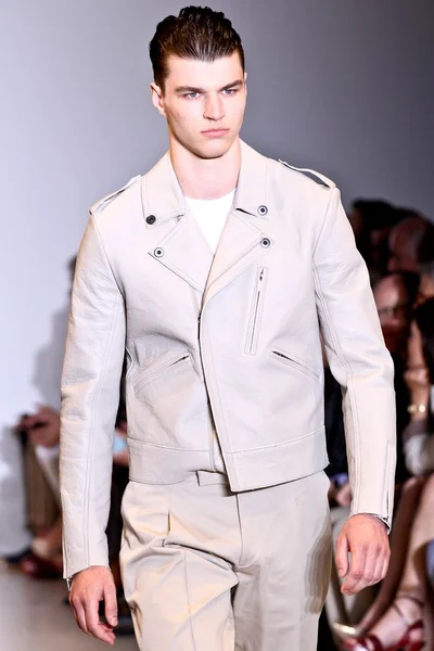 Look 6